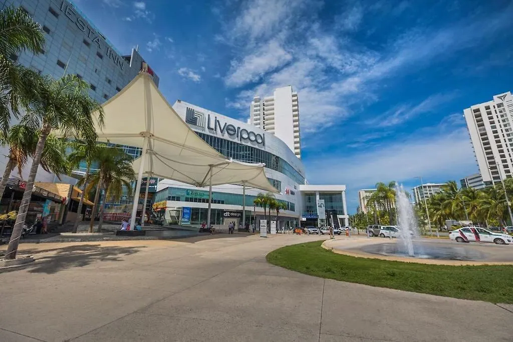 *New* Ocean & Lagoon View Apartment Next To Plaza Las Americas! Cancun