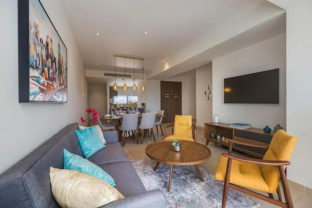 *New* Ocean & Lagoon View Apartment Next To Plaza Las Americas! Cancun